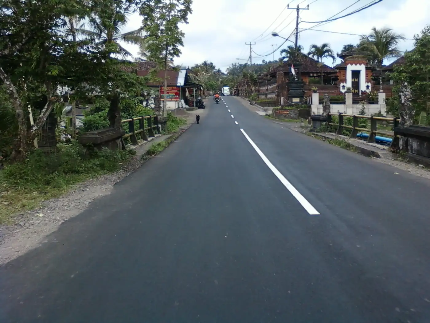 A quiet road through the Bali countryside